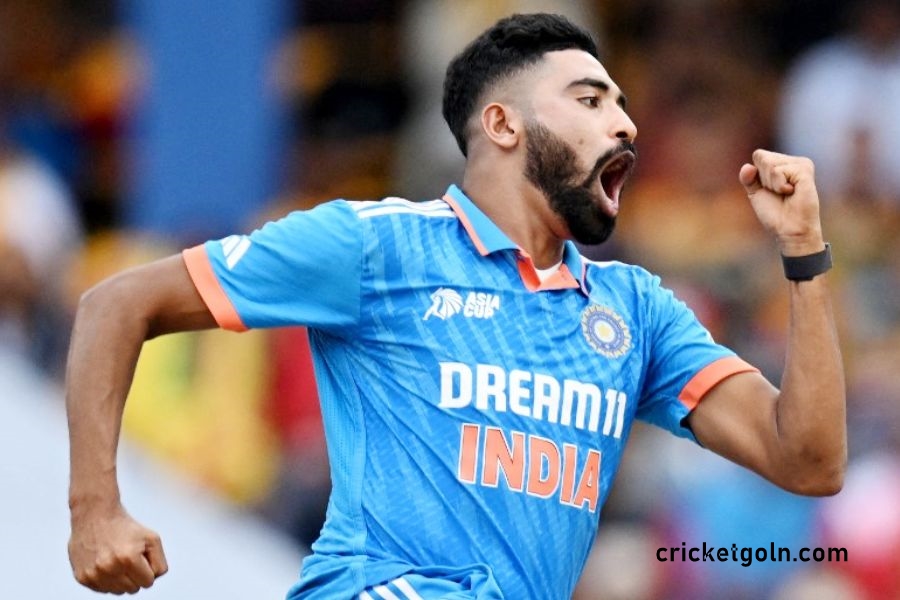 প্রেমাদাসায় সিরাজ-বুমরাহর পেস তোপ, দিশেহারা শ্রীলঙ্কা