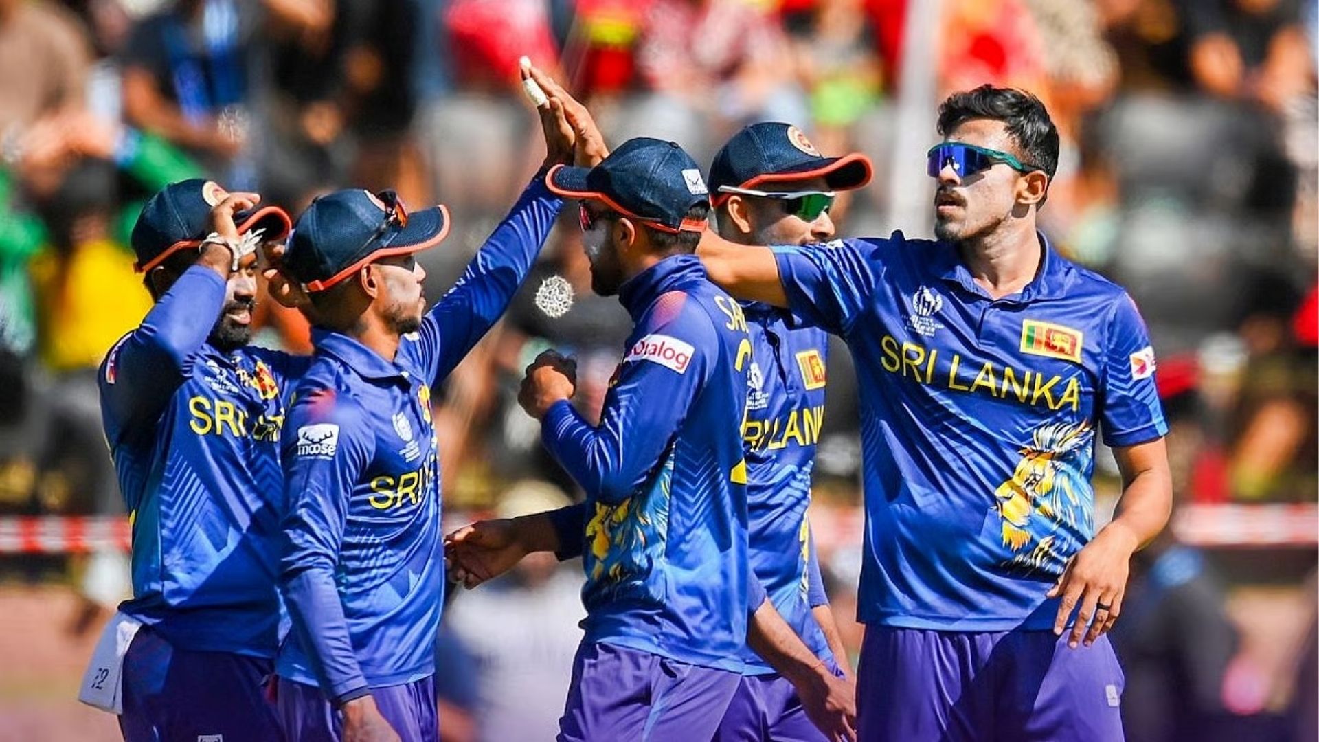 জিম্বাবুয়েকে হারিয়ে টিকে রইল শ্রীলঙ্কা