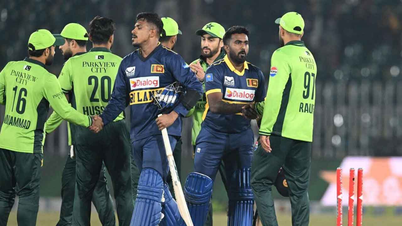 নিরাপত্তা উদ্বেগে পাকিস্তান ছাড়ছেন শ্রীলঙ্কার ক্রিকেটাররা