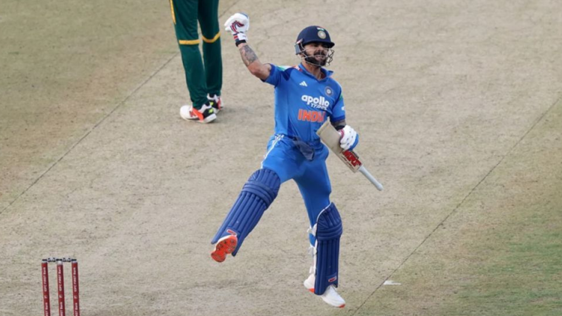 টানা দুই ম্যাচে কোহলির সেঞ্চুরি ঝড় শচীনের রেকর্ড কি এবার সত্যিই ভাঙবেন তিনি ক্রিকেট গুরুকুল, GOLN