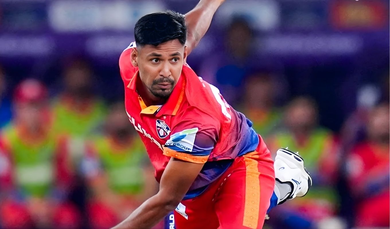 মোস্তাফিজের বোলিংতে মাতাল ম্যাচ, জয় ছাড়া সবকিছু জ্বলজ্বল!