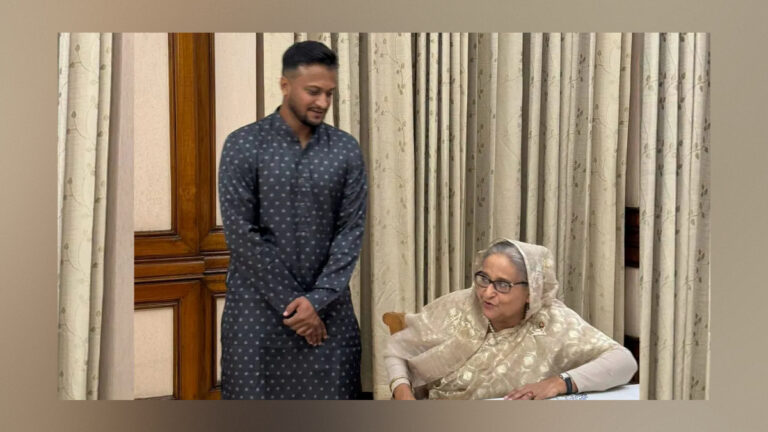 সাবেক প্রধানমন্ত্রী শেখ হাসিনার জন্মদিনে সাকিবের শুভেচ্ছা